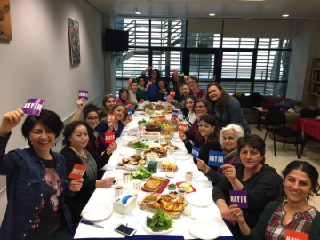 Bunca baskıya rağmen “hayır” diyen kadınları görünce… – Suna Acar (Sendika.org)