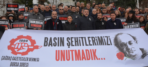 ÇGD Bursa Uğur Mumcu’yu andı