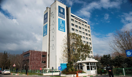 İşçi kutu için kovulurken müdürlere sınavsız atama