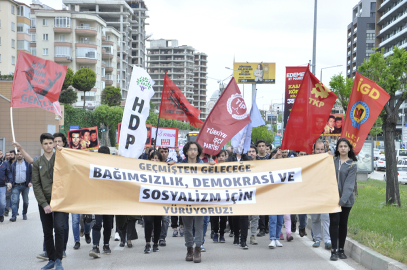 Bursa'da Deniz'lerin anmasına faşist saldırı! Emniyet Müdürlüğü'ne 200 metre...
