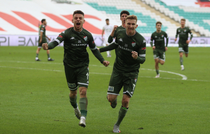 Bursaspor son ana kadar yılmıyor