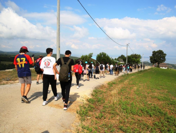 Mysia Yolları’nda gençlerin keyifli yürüyüşü