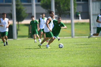 Bursaspor’da çalışmalar tempolu devam ediyor