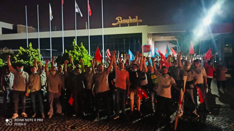 Bursa’da sendikaya üye oldukları için işten atılan Destek Otomotiv işçilerine destek ziyareti