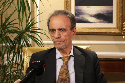 Prof. Dr. Ceyhan: Aramızda virüs pozitif 1 milyondan fazla kişi dolaşıyor