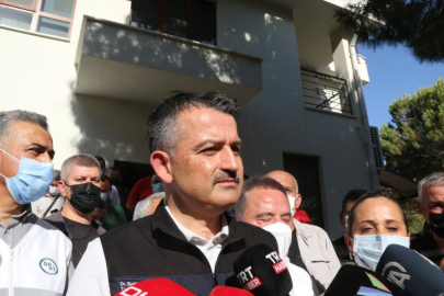 Bakan Pakdemirli: Envanterimizde yangın söndürme uçağı yok