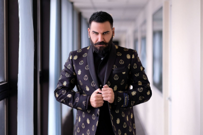 Yeni Akit hedef gösterdi, Kestel Belediyesi Azis’i programdan çıkardı