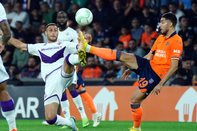 Medipol Başakşehir Fiorentina'yı 3 golle geçti