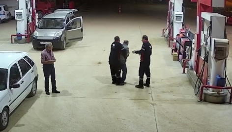 Bursa'da benzinlik çalışanı hayat kurtardı!  
