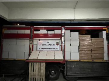 Bursa'da 3 milyon 400 bin kaçak makaron ele geçirildi