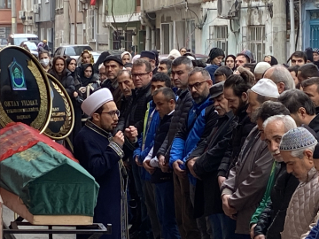 Düşen uçakta hayatını kaybeden Burcu Sağlam son yolculuğuna uğurlandı