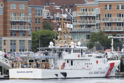 Titanik'e turist taşıyan kayıp denizaltı için zamana karşı yarış: 40 saatlik oksijen kaldı