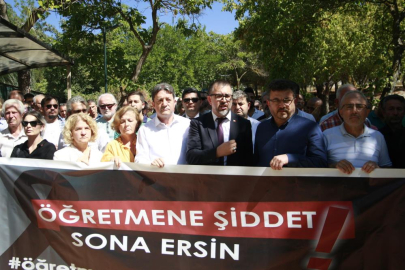 Bursa’da okul müdürüne yapılan saldırı protesto edildi