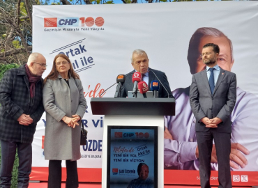 Şadi Özdemir, Nilüfer Belediye Başkanlığı'na aday adaylığını açıkladı