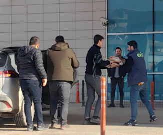 Bursa'da elini kesim makinesine kaptıran işçinin 2 parmağı koptu