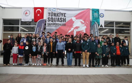 Nilüfer’de Squash Şampiyonası heyecanı