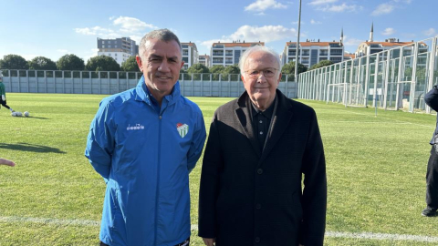 Bursaspor’un yeni teknik direktörü belli oldu