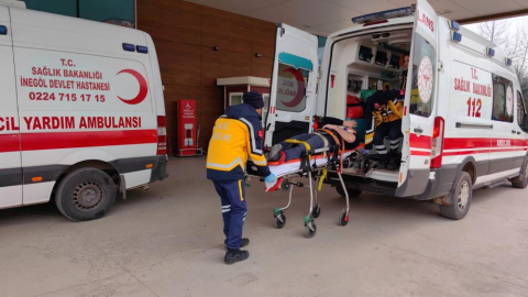 Bursa'da inşaattan düşen işçi yaralandı