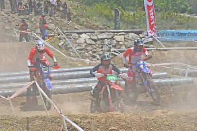 İznik'te kupalar sahiplerini buldu