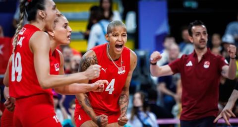A Milli Kadın Voleybol Takımı yarı finade