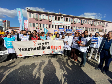 Bursa'da hekimler 'Eziyet Yönetmeliğine' karşı 3 günlük iş bıraktı!