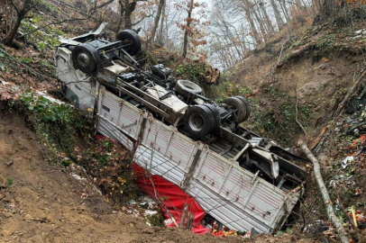 Bursa'da ormana yuvarlanan kamyona 4 gün sonra ulaşıldı