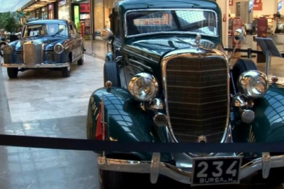 Bursalı koleksiyonerin gözde otomobillerine değer biçilemiyor