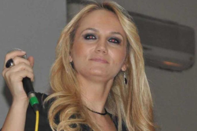 Sanatçı Pınar Aydınlar ‘Seyit Rıza’ posteri nedeniyle gözaltına alındı