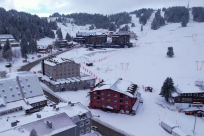 Uludağ'da kar kalınlığı yarım metreye yaklaştı