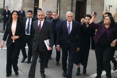 Ahmet Türk: iki veya üçüncü İmralı ziyaretinde silah bırakma çağrısı gelebilir