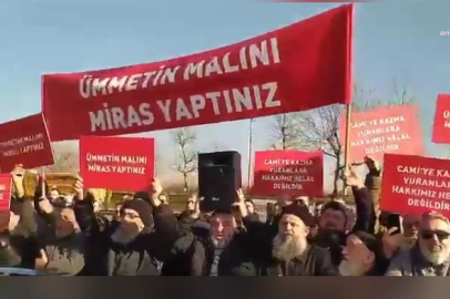 Bursa’da, Menzil'de miras kavgası eylemi: "Ümmetin malı miras oldu"