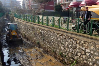 Mudanya Kara Dere'de temizlik çalışmaları başladı