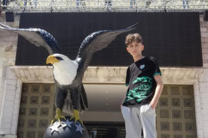 Bursa'da halı saha maçından çıkan 3 arkadaşa kamyonet çarptı: 15 yaşındaki gencin beyin ölümü gerçekleşti