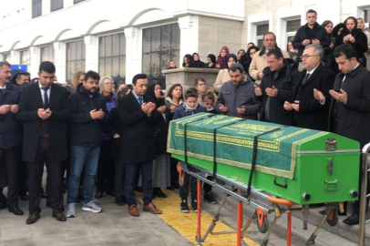 Bursa'da vefat eden avukat için adliyede tören