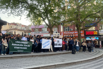 Bursa’da liselilerin eylemi devam ediyor