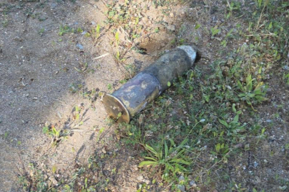 Bursa'da göl kenarında patlamamış top mermisi bulundu