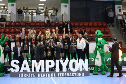 Hentbol Kadınlar Türkiye Kupası Bursa Büyükşehir Belediyespor’un