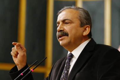 Sırrı Süreyya Önder 18. gününde hayatını kaybetti