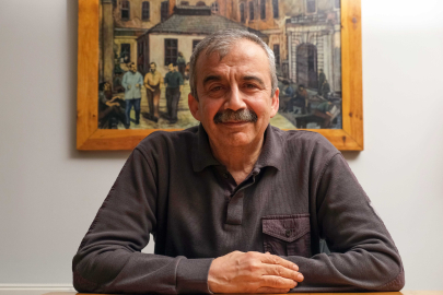 Sırrı Süreyya Önder kimdir?