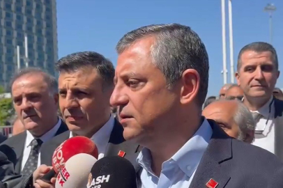 CHP Genel Başkanı Özgür Özel’e yumruklu saldırı