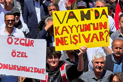 Van’da Millet İradesine Saygı mitingi