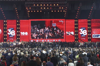 Özgür Özel'in CHP Genel Başkanı seçildiği kurultaya dava açıldı