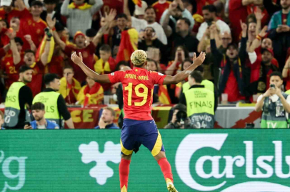 UEFA Uluslar Ligi'nde finalin adı belli oldu