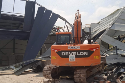 Kayapa’da kaçak fabrika yıkıldı