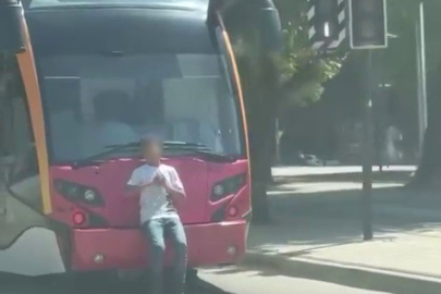 Bursa'da çocukların tehlikeli yolculuğu