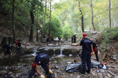 Bursa'da temizlik harekatı sürüyor