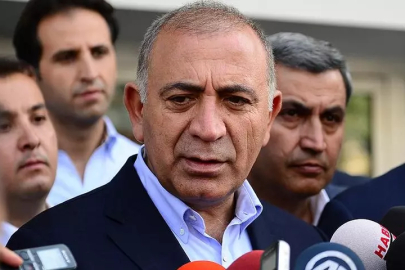 Mahkemeden CHP İstanbul İl Başkanlığında kayyıma devam kararı