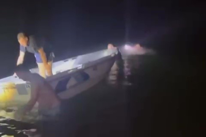 Bursa'da balıkçı teknesi battı: İçinde 3 kişi vardı