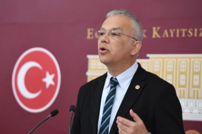 CHP'li Kayıhan Pala bakanlığa 'askerlere su satıldığı' iddiasını sordu, cevap alamadı
