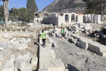 754 yıllık tarihi yapı Büyükşehir’le yükseliyor